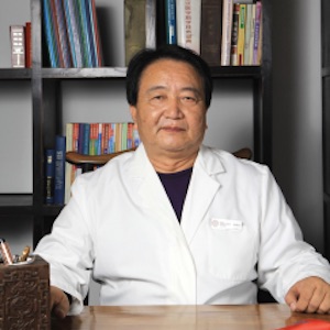 Доктор Чжун Мэнлян